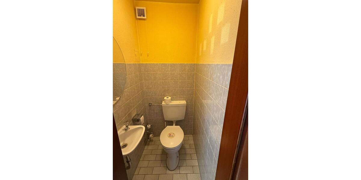 Etagenwohnung Leonberg - 4.5 Zimmer, 108 m&sup2;, 1.700&euro; | Angebot:26582415