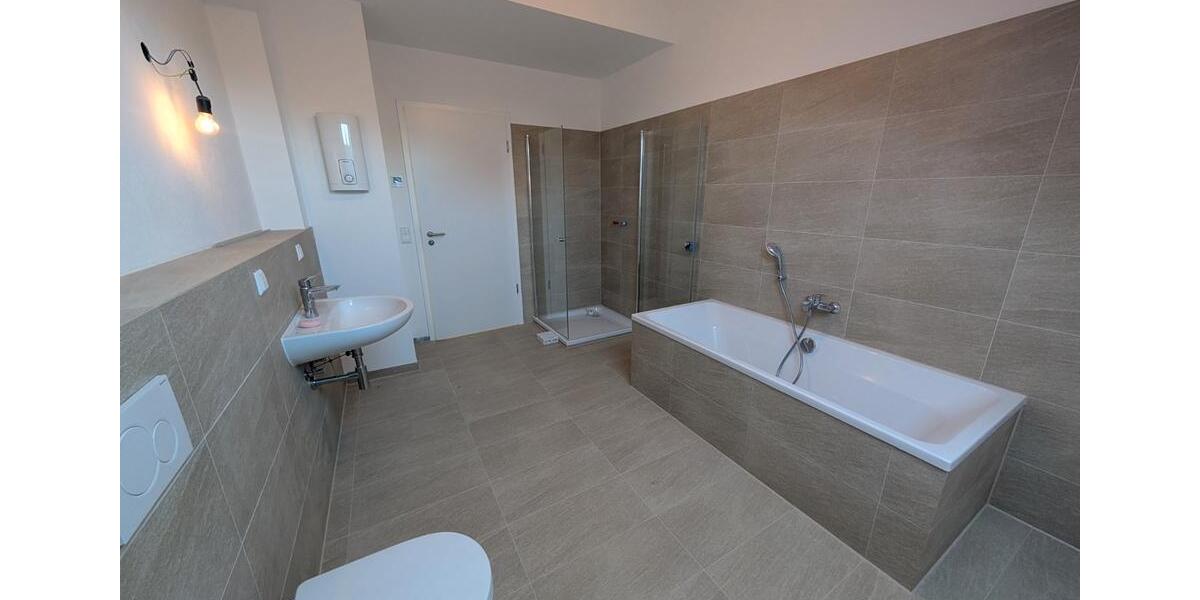 Etagenwohnung Pforzheim Nordstadt - 5 Zimmer, 150 m&sup2;, 2.250&euro; | Angebot:26312990