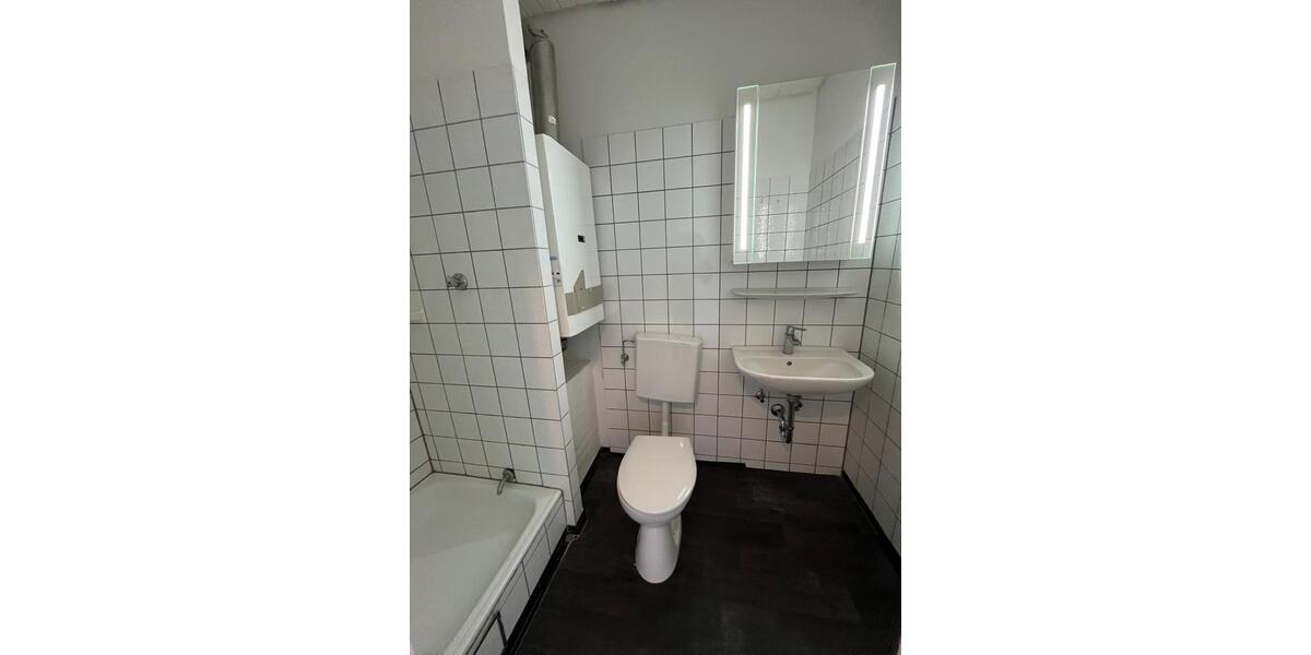 Etagenwohnung Karlsruhe Hagsfeld - 2 Zimmer, 55 m&sup2;, 1.200&euro; | Angebot:26439161