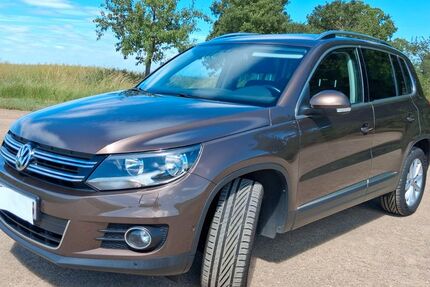 VW Tiguan 219.000 km 9.800 &euro; Weissach 71287