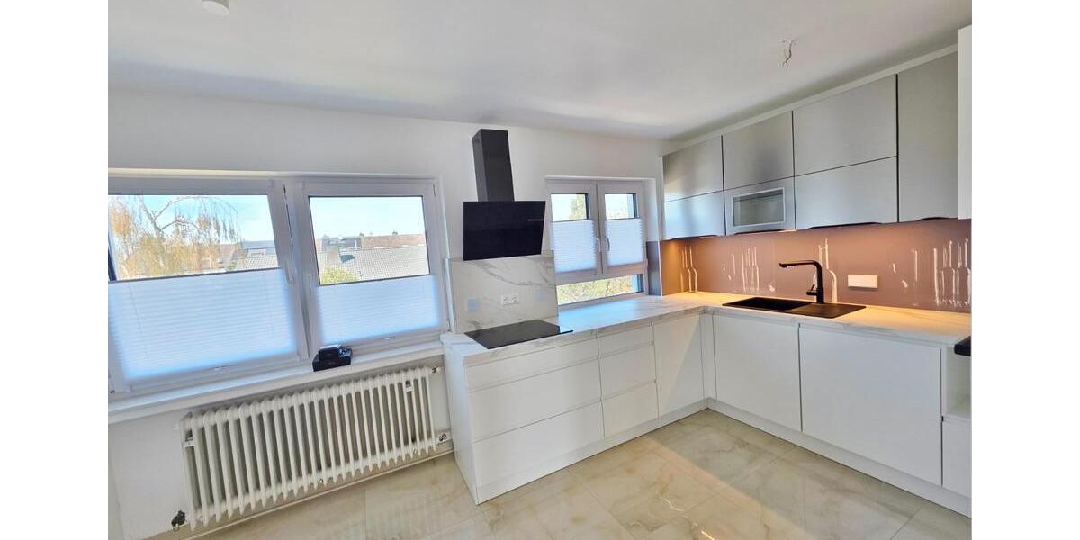 Etagenwohnung Karlsruhe Südstadt - 4 Zimmer, 95 m&sup2;, 1.450&euro; | Angebot:26326742