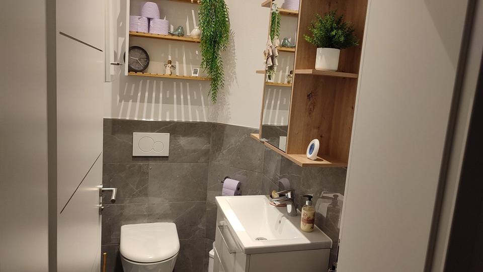 Große, top sanierte Wohnung in bevorzugter Lage von Pforzheim 3.5 zimmer