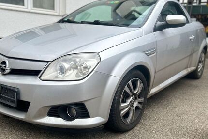 Opel Tigra 230.000 km 900 &euro; Sindelfingen 71063