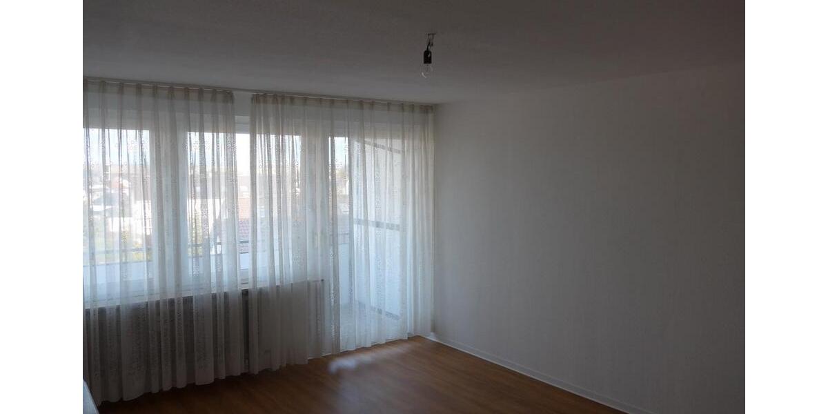 Etagenwohnung Stutensee - 3 Zimmer, 91 m&sup2;, 295.000&euro; | Angebot:26545410
