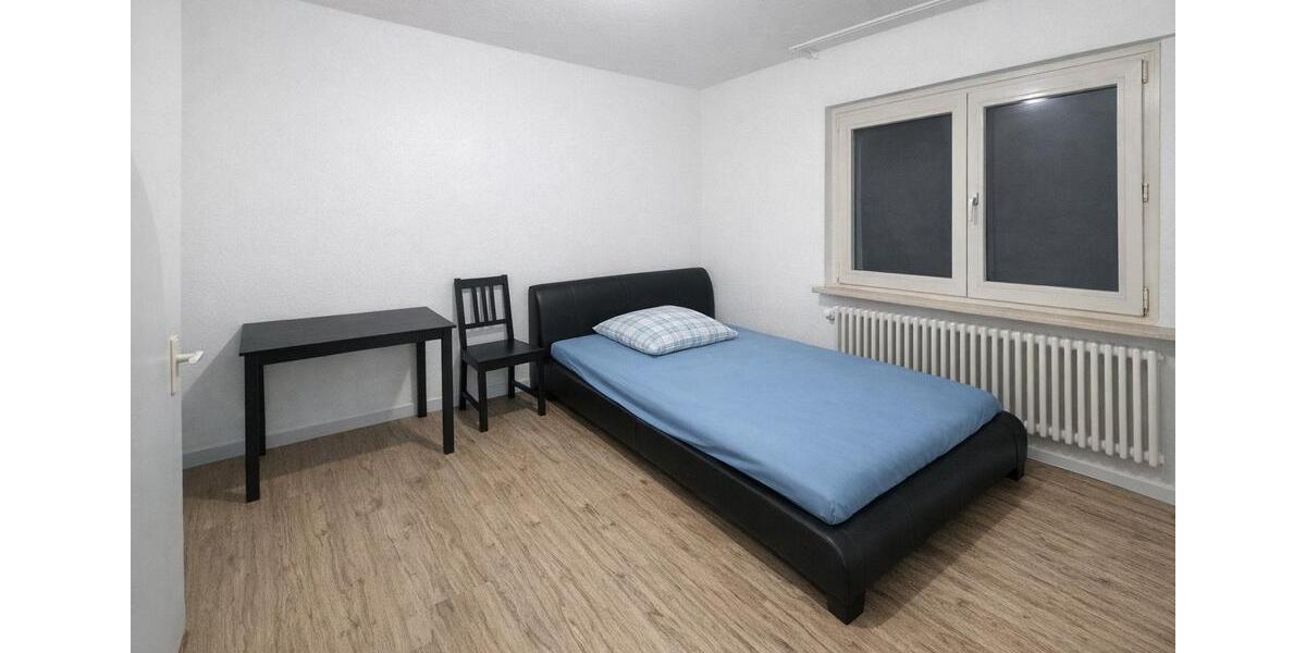 Etagenwohnung Oberderdingen - 1 Zimmer, 13 m&sup2;, 400&euro; | Angebot:26471088