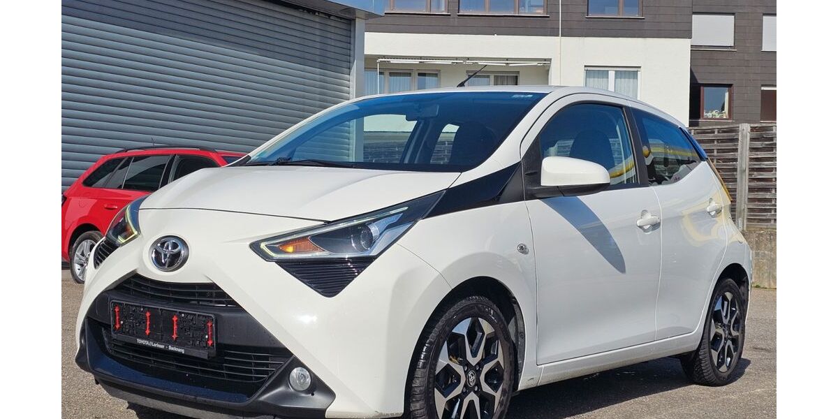 Toyota Aygo (X) 131.051 km 8.500 &euro; Leonberg 71229