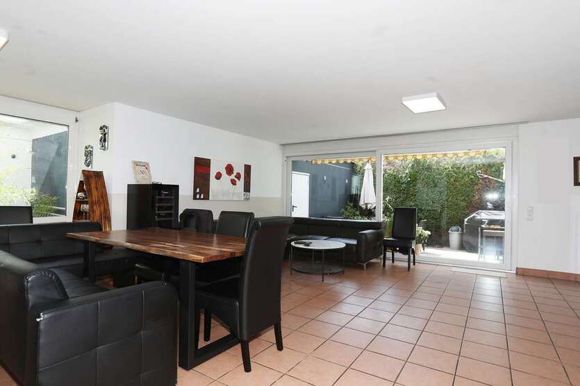 Haus zum Mieten in Markgröningen 1.700 € 145.46 m² 6 zimmer