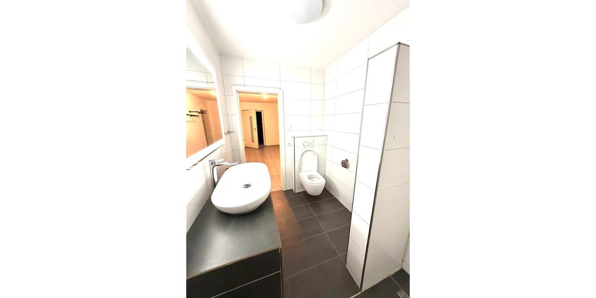 Erdgeschoßwohnung Pforzheim Dillweißenstein - 3.5 Zimmer, 80 m&sup2;, 1.500&euro; | Angebot:23957860