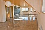 Dachgeschoßwohnung Straubenhardt - 2 Zimmer, 94 m&sup2;, 989&euro; | Angebot:25976196
