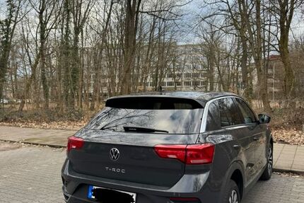 VW T-Roc 98.000 km 21.000 &euro; Karlsruhe 76149
