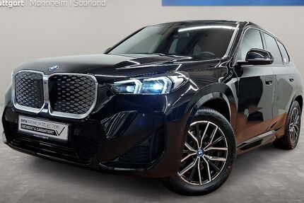 BMW iX1 18.660 km 51.390 € Stuttgart 70569