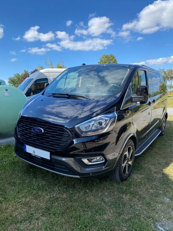 Ford Tourneo Custom 19.000 km 45.500 € Vaihingen Enz 71665
