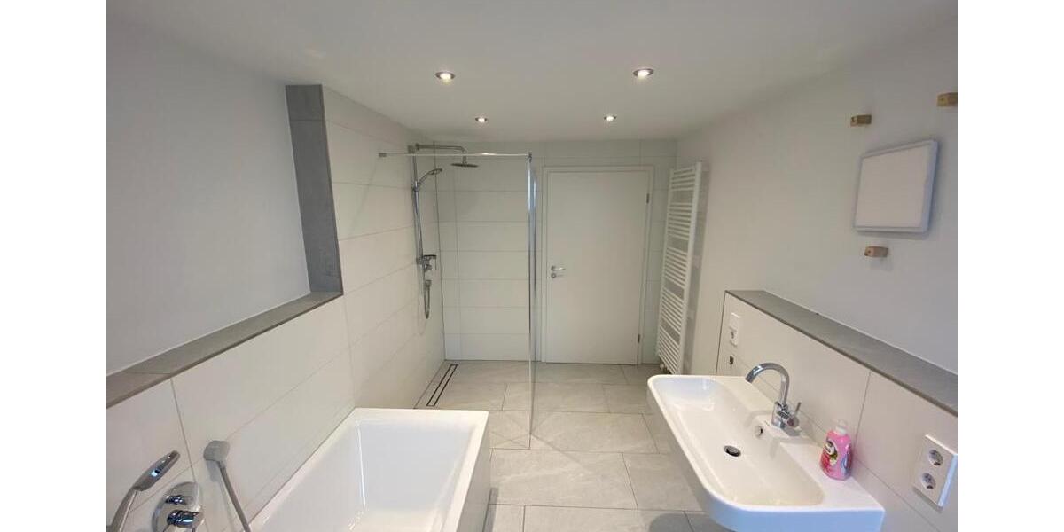Erdgeschoßwohnung Weissach - 4.5 Zimmer, 112 m&sup2;, 1.560&euro; | Angebot:26449296