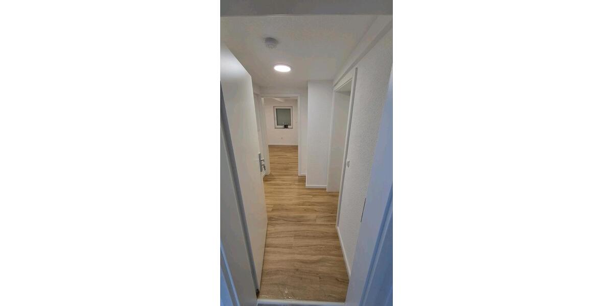 Etagenwohnung Gerlingen - 3 Zimmer, 60 m&sup2;, 1.400&euro; | Angebot:26267572