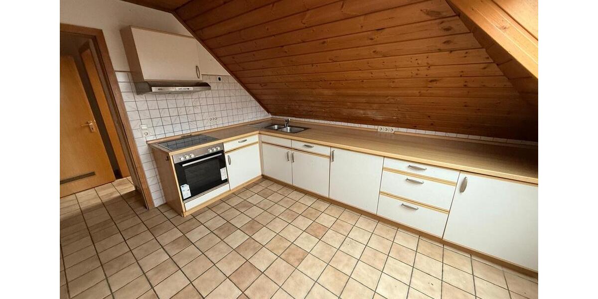Dachgeschoßwohnung Pforzheim Brötzingen - 2 Zimmer, 49 m&sup2;, 620&euro; | Angebot:25451988