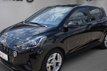 Hyundai i10 8.600 km 15.740 &euro; Pforzheim 75177