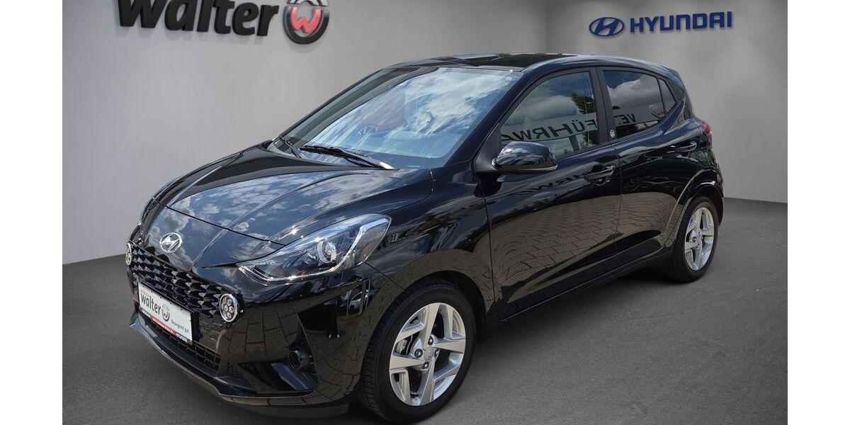 Hyundai i10 8.600 km 15.990 &euro; Pforzheim 75177