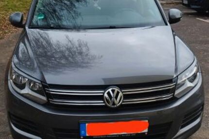 VW Tiguan 132.000 km 9.300 &euro; Mühlacker 75417