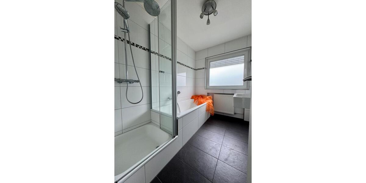 Mehrfamilienhaus, Wohnhaus Dobel - 8 Zimmer, 150 m&sup2;, 489.000&euro; | Angebot:27118332