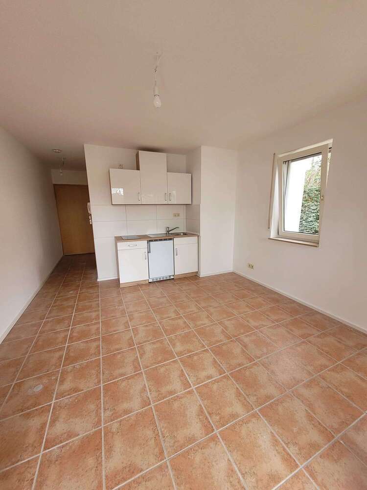 Wohnung zum Mieten in Pforzheim 345 € 22 m²
