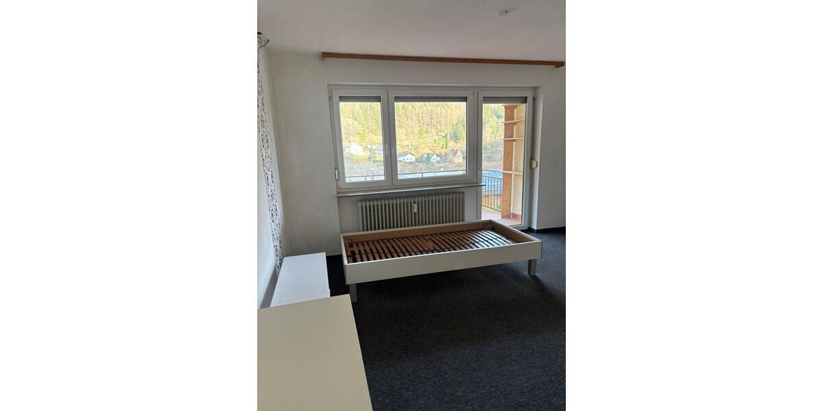 Etagenwohnung Bad Wildbad - 1 Zimmer, 35 m&sup2;, 460&euro; | Angebot:25640860