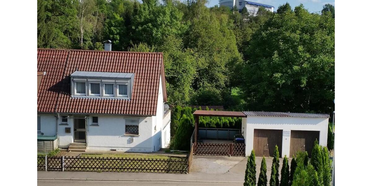 Reihenhaus Rutesheim - 7 Zimmer, 130 m&sup2;, 380.000&euro; | Angebot:25626790