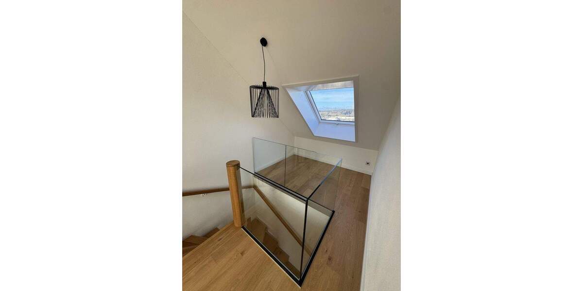 Doppelhaushälfte Renningen Malmsheim - 6 Zimmer, 226 m&sup2;, 2.850&euro; | Angebot:25718910