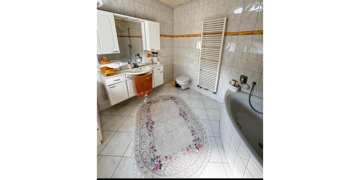 Mehrfamilienhaus, Wohnhaus Kraichtal - 14 Zimmer, 450 m&sup2;, 860.000&euro; | Angebot:27155425