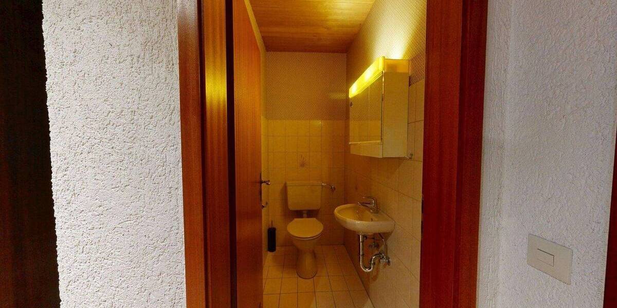 Etagenwohnung Karlsdorf-Neuthard Karlsdorf - 3 Zimmer, 81 m&sup2;, 210.000&euro; | Angebot:26807324