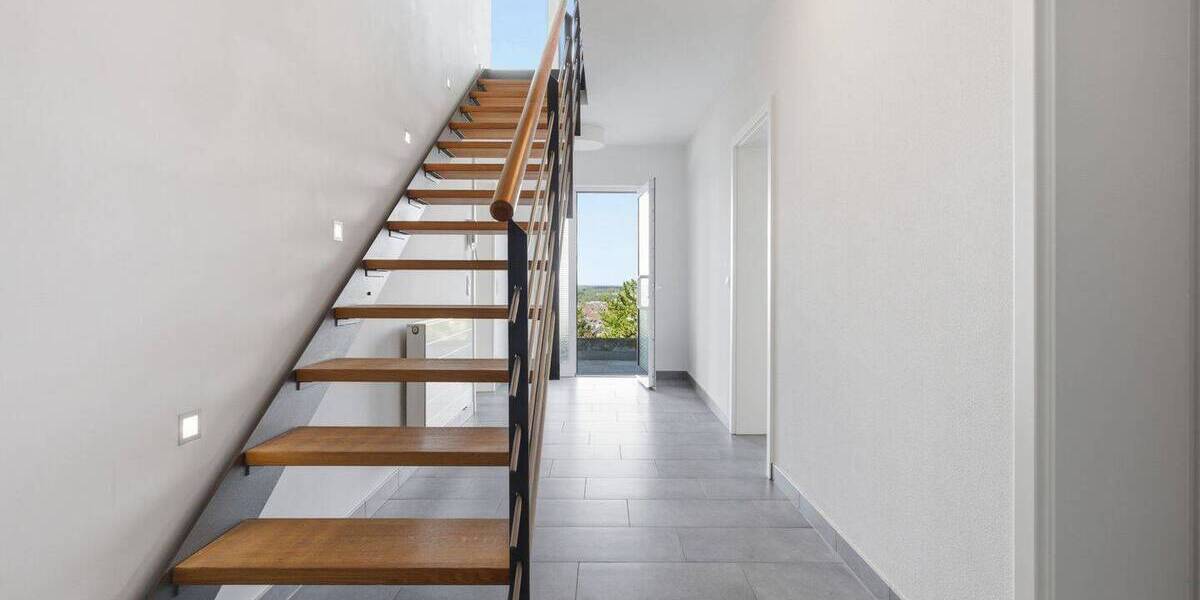 Einfamilienhaus Weingarten - 8 Zimmer, 198 m&sup2;, 989.000&euro; | Angebot:26273933