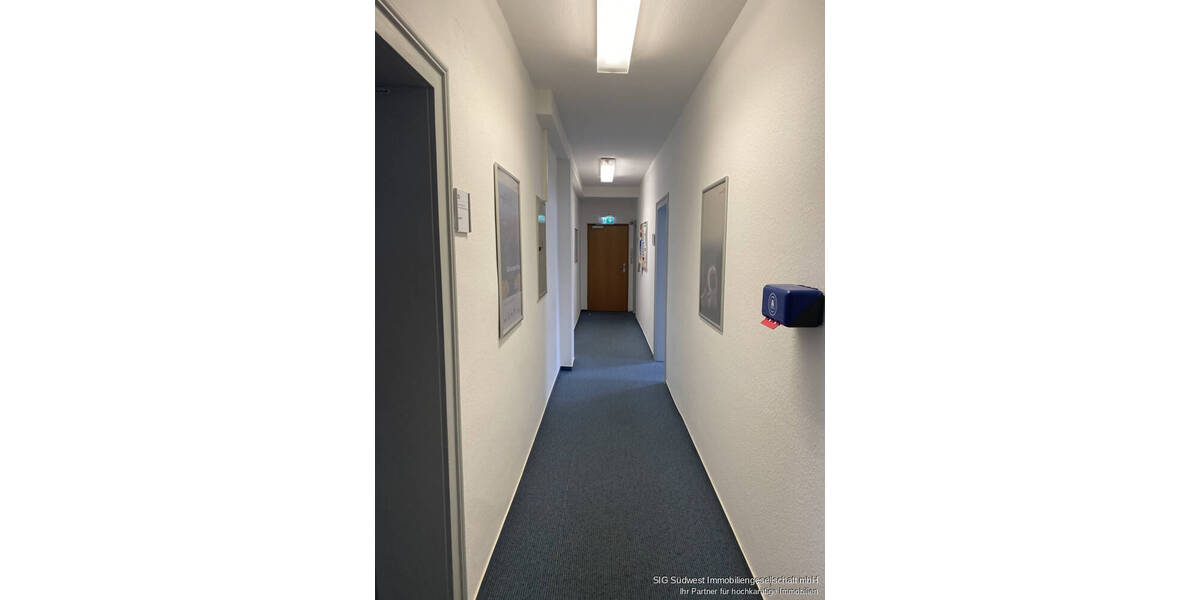 Mehrfamilienhaus, Wohnhaus Karlsruhe / Innenstadt Weststadt - 6 Zimmer, 2 m&sup2;, 19.000&euro; | Angebot:25682174