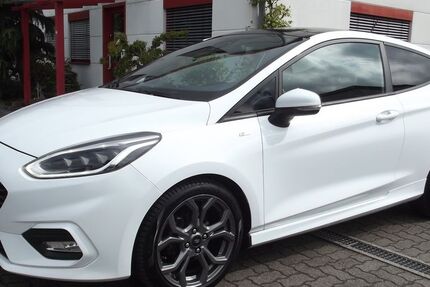 Ford Fiesta 121.485 km 8.500 &euro; Bruchsal 76646