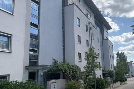 Wohnen am Burgholzhof - schöne 3,5 Zimmer Wohnung mit Balkon 3 zimmer
