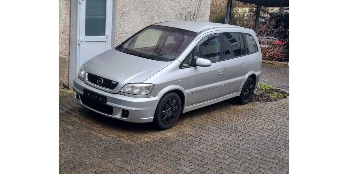 Opel Zafira 179.000 km 1.999 &euro; Horrheim 71665