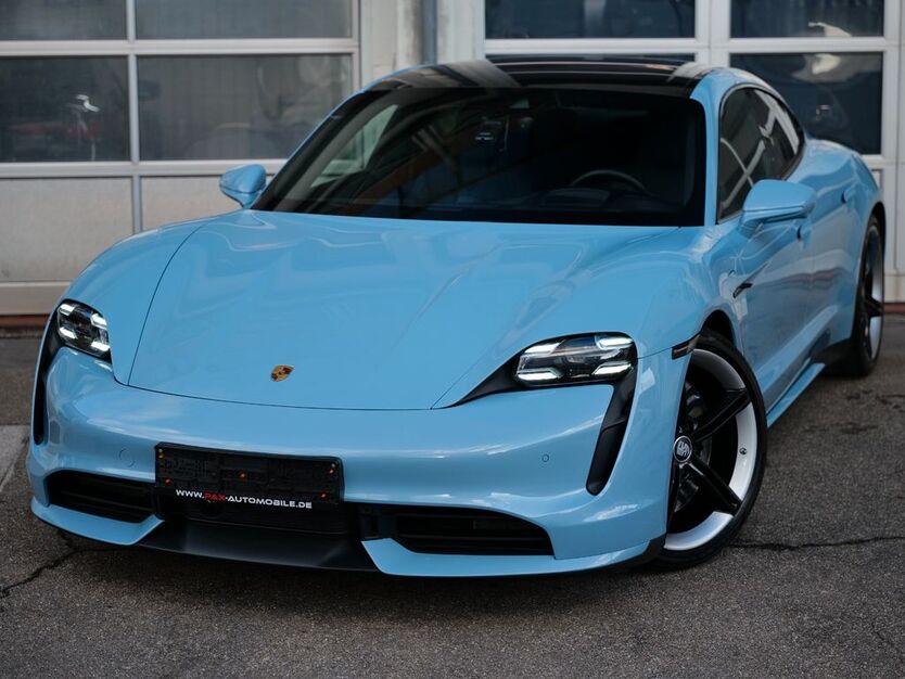 Porsche Taycan 21.600 km 79.800 € Gerlingen 70839