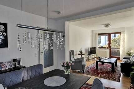 Wohnung zum Kaufen in Pforzheim 342.000 € 137.65 m² 6 zimmer