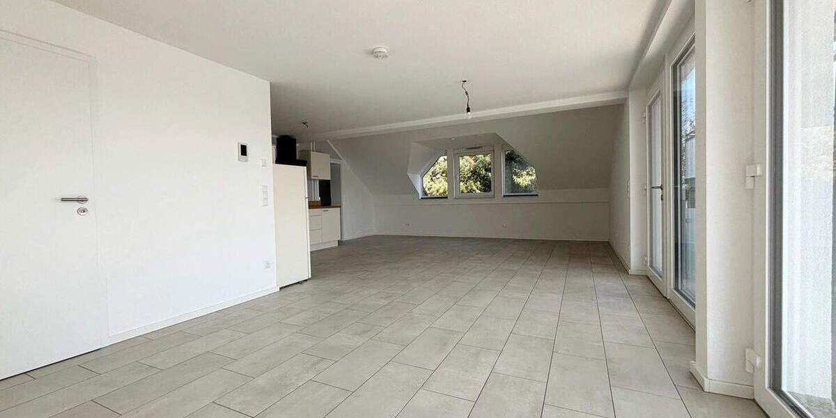 Etagenwohnung Friolzheim - 3 Zimmer, 89 m&sup2;, 1.100&euro; | Angebot:25707608