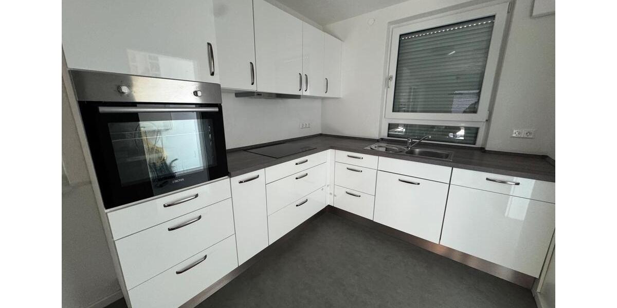 Erdgeschoßwohnung Sulzfeld - 4 Zimmer, 110 m&sup2;, 1.290&euro; | Angebot:24514652