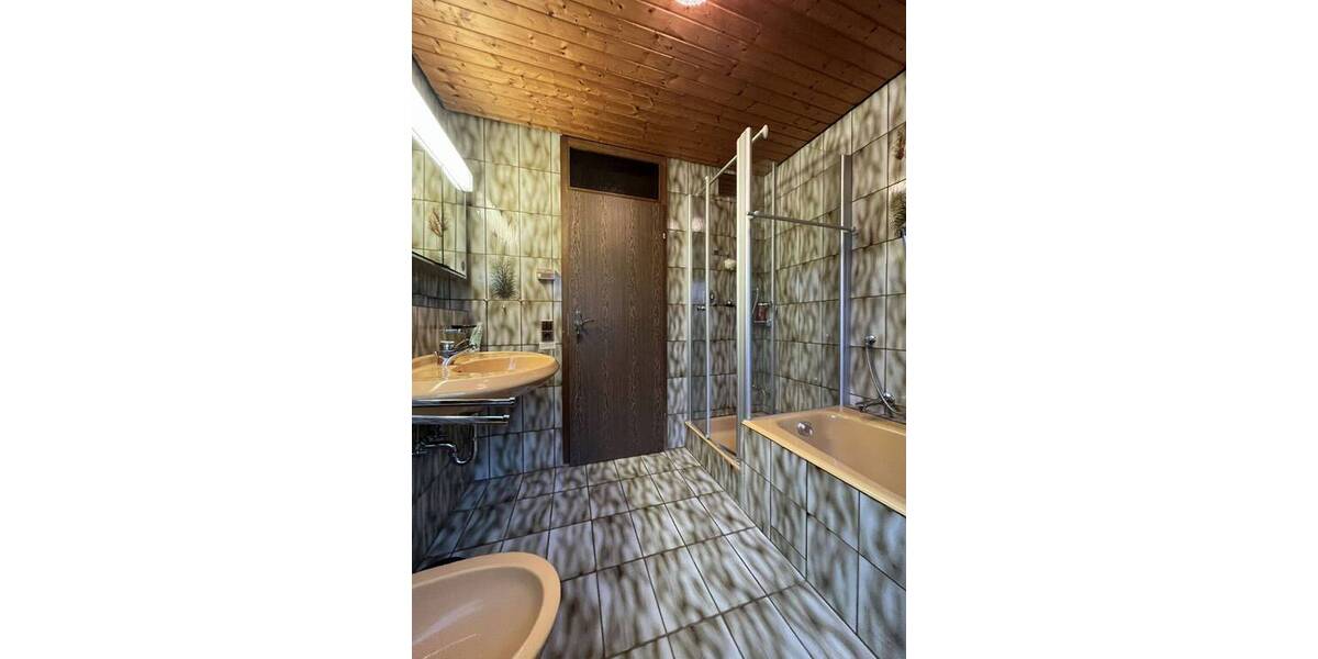 Etagenwohnung Sindelfingen Darmsheim - 3 Zimmer, 107 m&sup2;, 1.100&euro; | Angebot:26436039