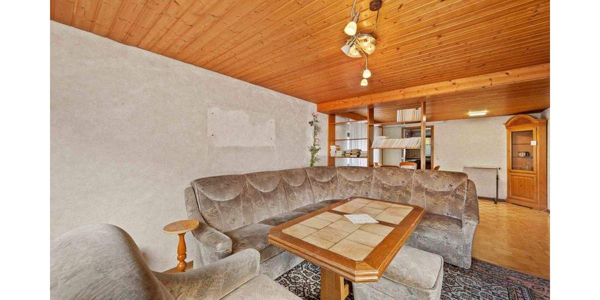 Reihenendhaus Markgröningen Unterriexingen - 3 Zimmer, 92 m&sup2;, 260.000&euro; | Angebot:25681504