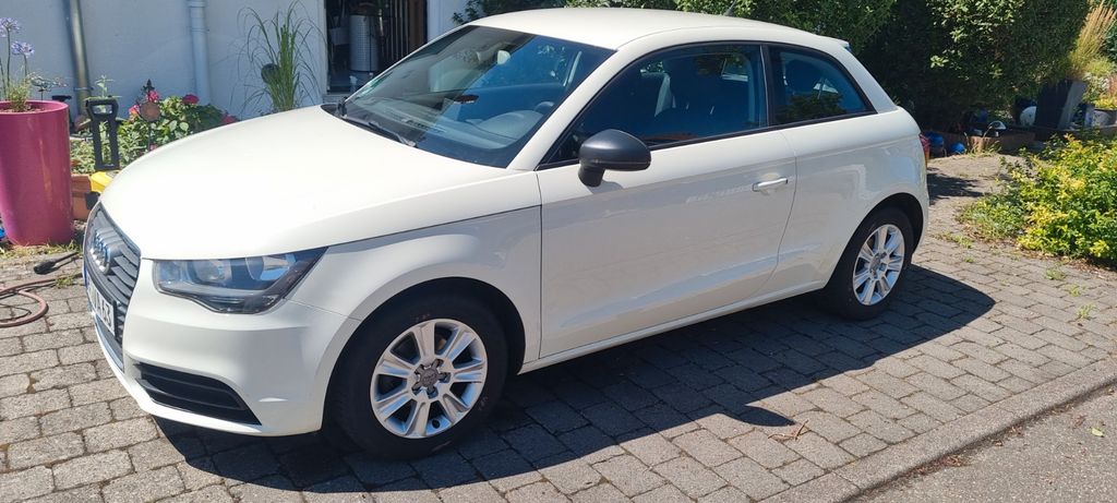 Audi A1 85.000 km 6.000 &euro; Knittlingen 75438