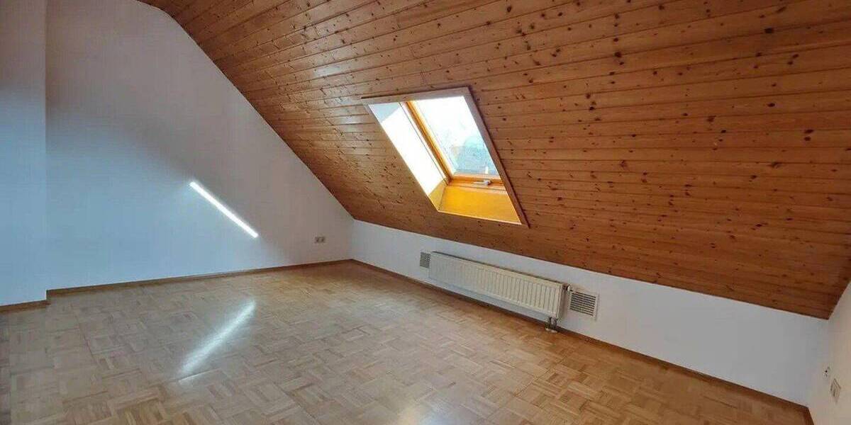 Etagenwohnung Karlsruhe Grötzingen - 3 Zimmer, 100 m&sup2;, 1.485&euro; | Angebot:26541317