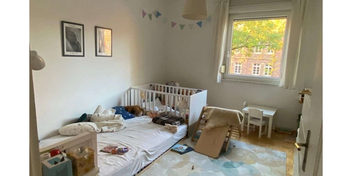 °°° FRISCHRENOVIERTE ALTBAUWOHNUNG MIT GR. SÜDWESTBALKON IN DER WESTSTADT °°° 4 zimmer