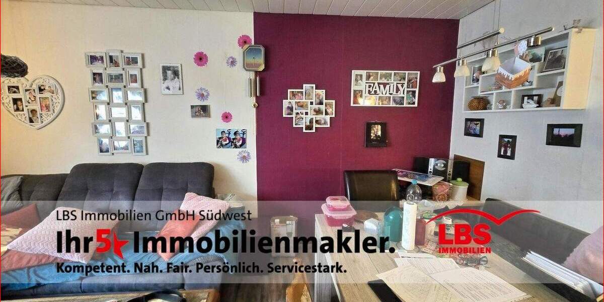 Etagenwohnung Pforzheim Oststadt - 4 Zimmer, 86 m&sup2;, 224.000&euro; | Angebot:25355699