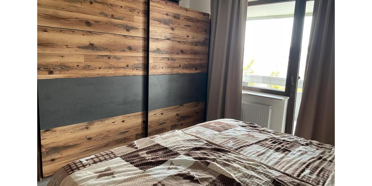 Renovierte 3 Zimmer Wohnung zimmer