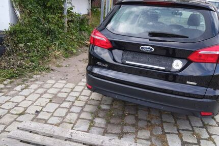 Ford Focus 110.200 km 2.990 &euro; Pforzheim 75177