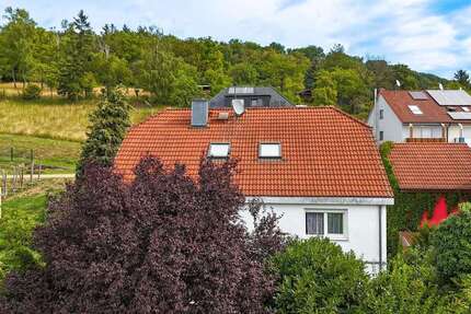 Haus zum Kaufen in Niefern-Öschelbronn 565.000 € 236 m² 7.5 zimmer