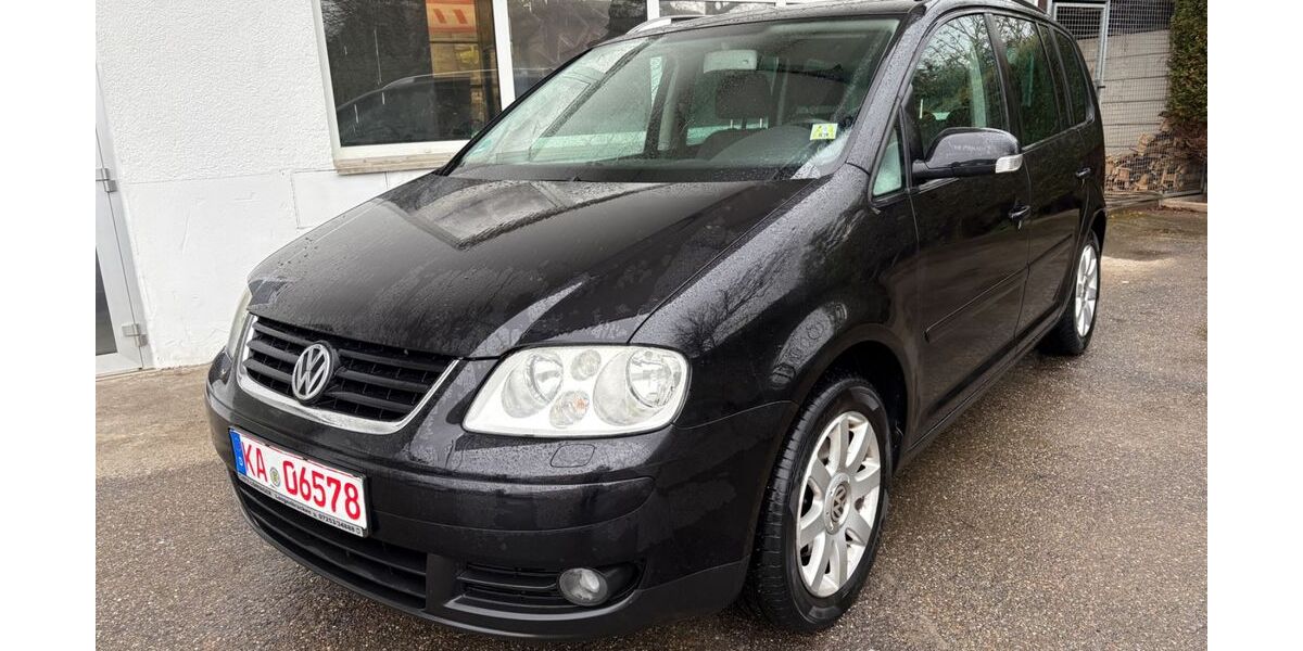VW Touran 299.999 km 1.290 &euro; Bruchsal 76646