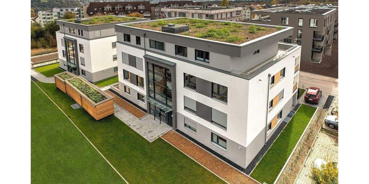 Zu vermieten ab 01.04.2026 Hochwertige 4-Zimmer-Wohnung mit 117,64 m² in sehr ruhiger Lage von Calw Wimberg 4 zimmer