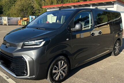 Toyota Proace (Verso) 9.900 km 43.200 € Karlsbad 76307